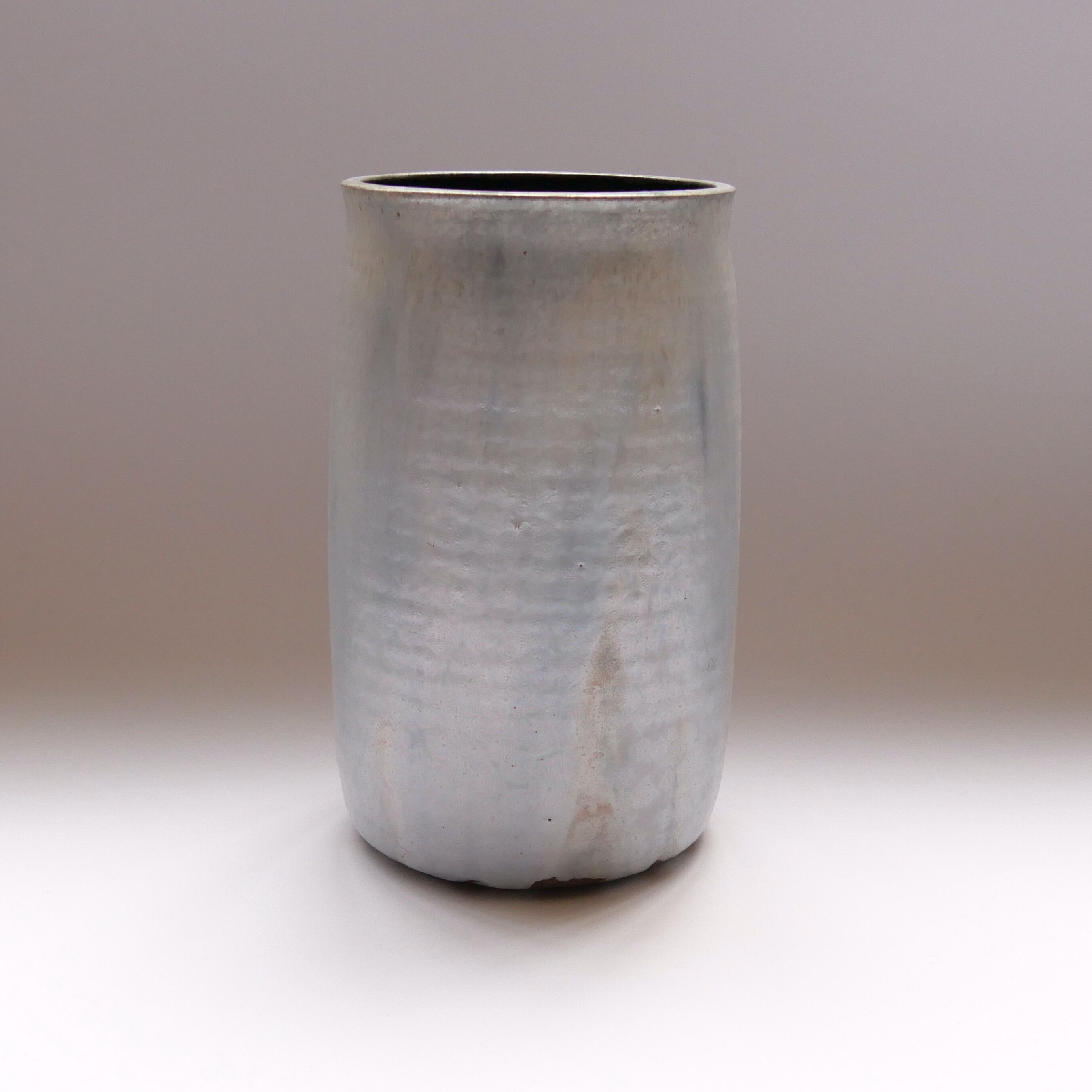 Sandstone vase - Miep Sybesma de Bay - 1990's