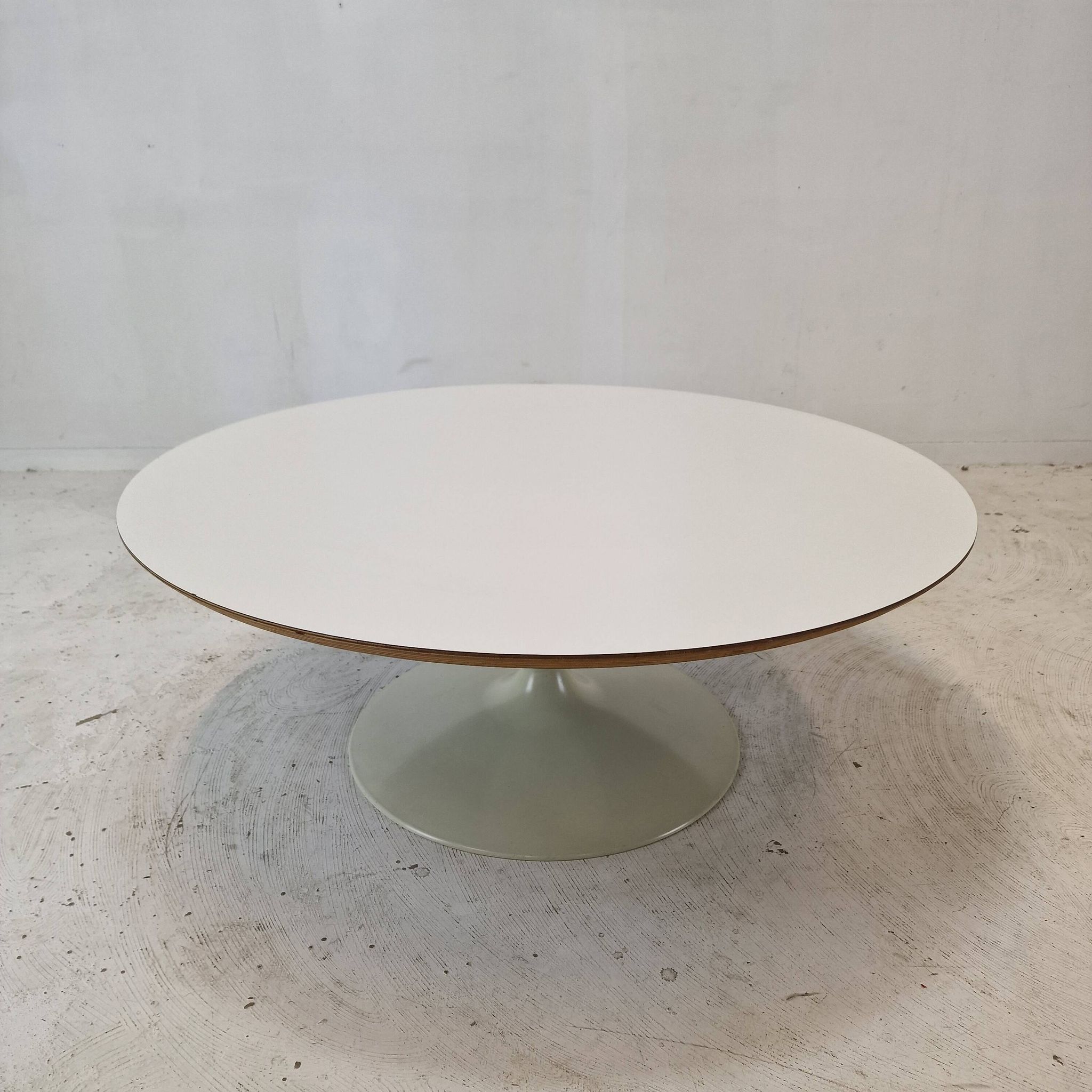 “Circle” Coffee Table by Pierre Paulin for Artifort, 1970s