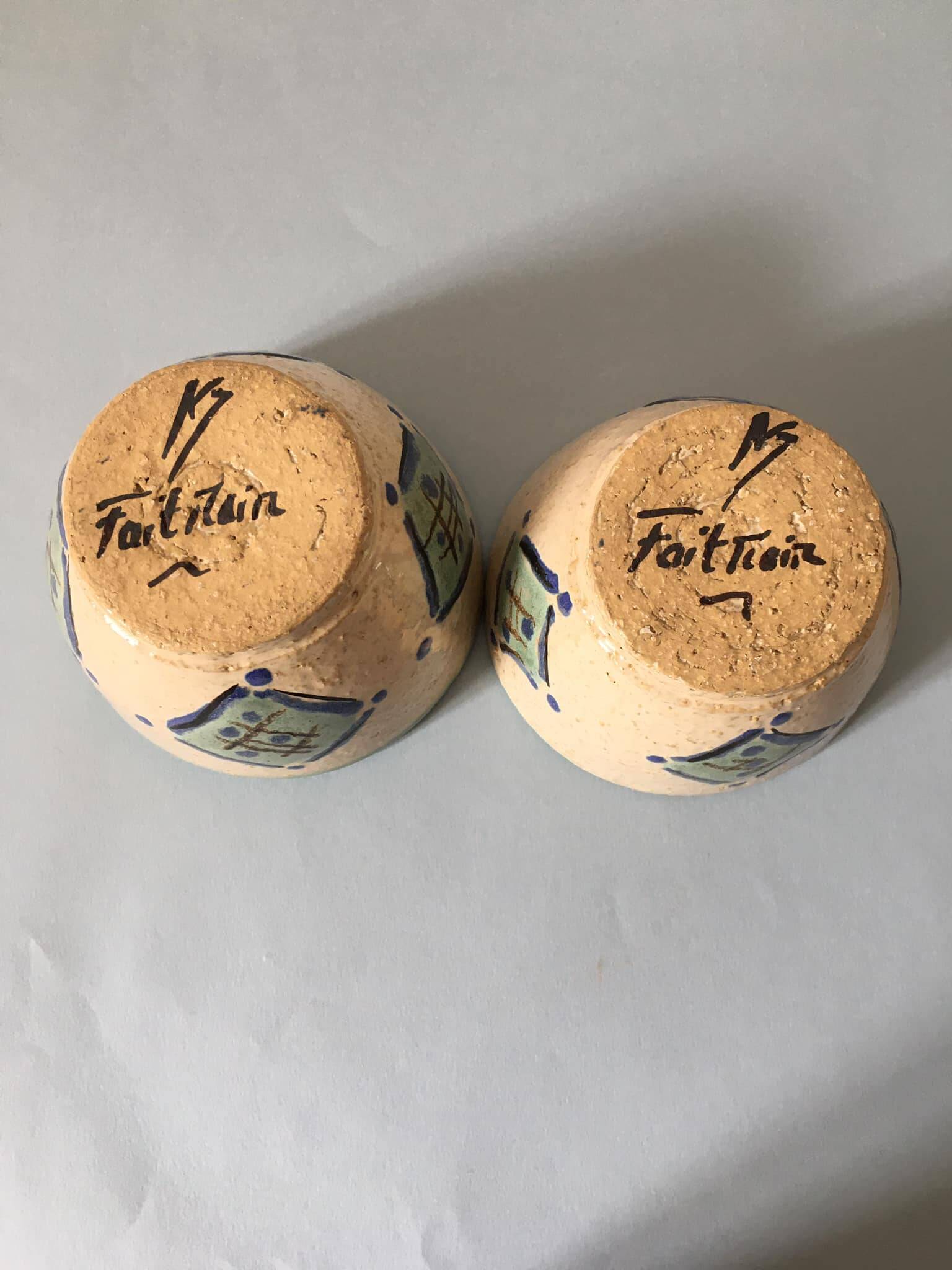 Duo de bols ou coupelles en céramique signé KY "Fait main"