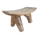 Tabouret ancien en bois. Art africain Lobi d'Afrique de l'ouest
