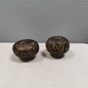 Ceramic salt and pepper set. Danish, estimated to be from the 1980s.