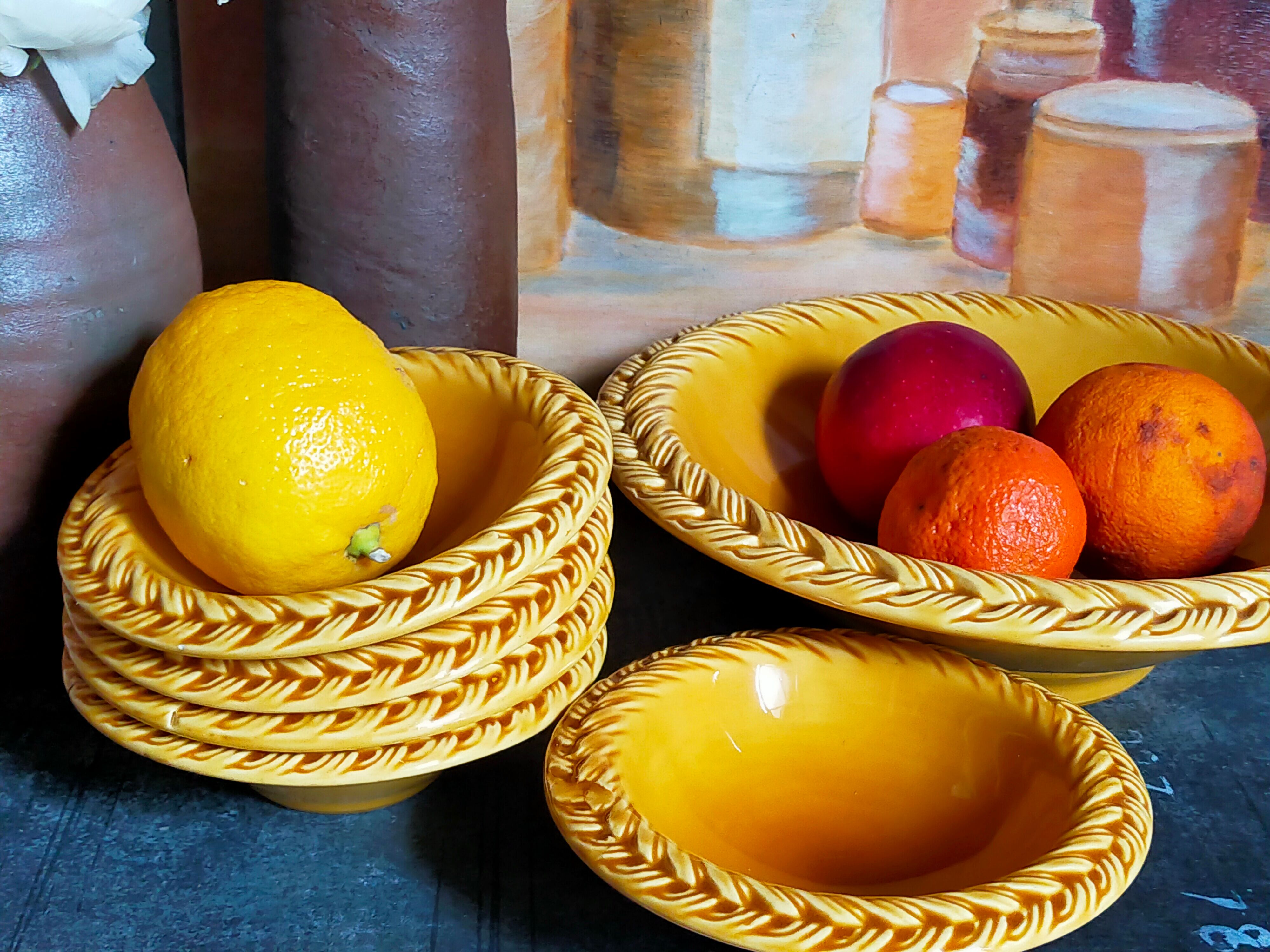 Hollow flat and five cups southern ochre slip 50s