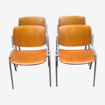 Giancarlo Piretti chairs 1970