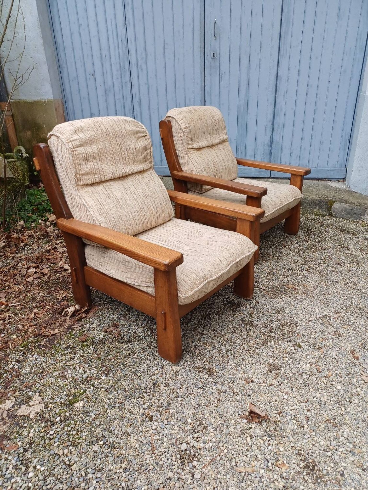 Paire de fauteuils vintage