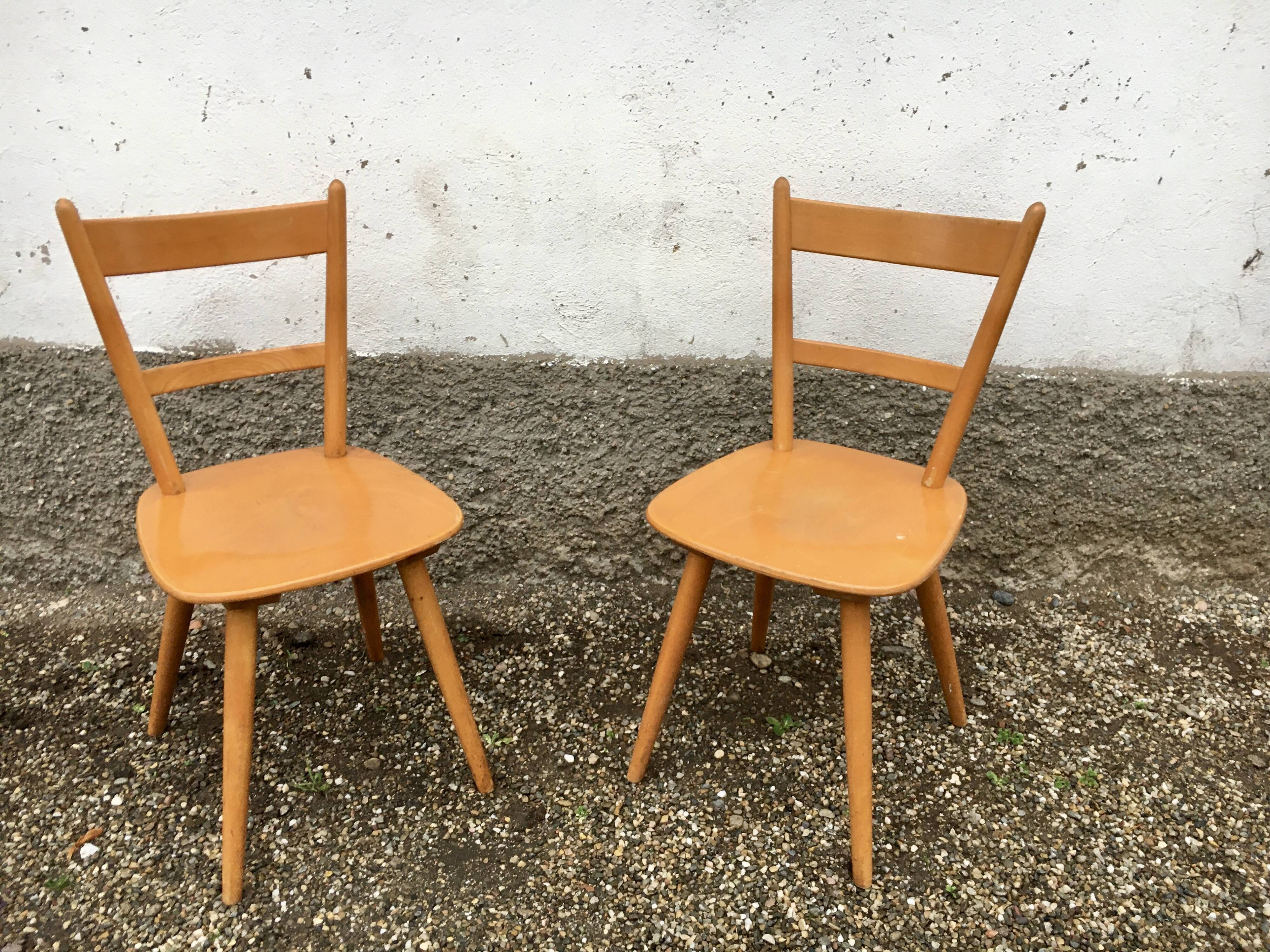 Série de 50 chaises  bistrot 1960