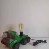 Lampe jouet camion vintage en métal vert