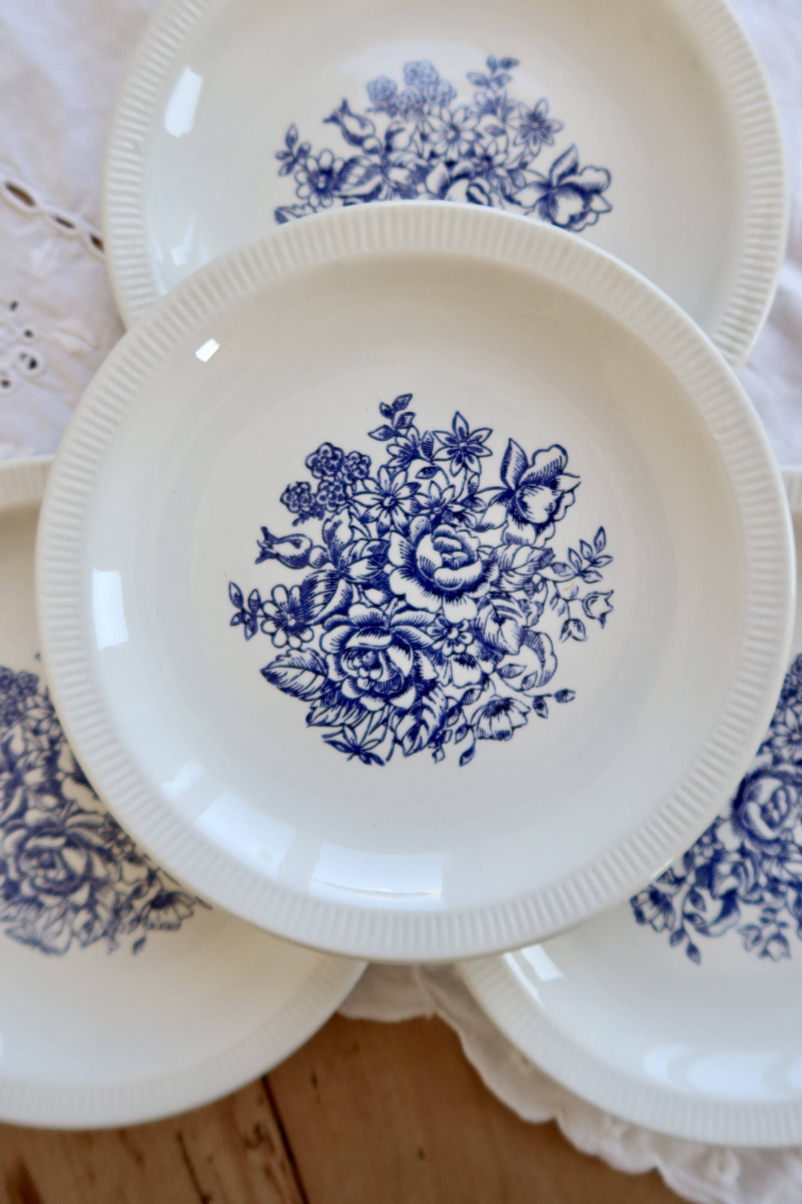 4 vintage porcelain dessert plates – Blue floral bouquet decoration