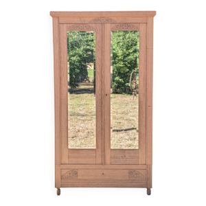 Armoire parisienne Art