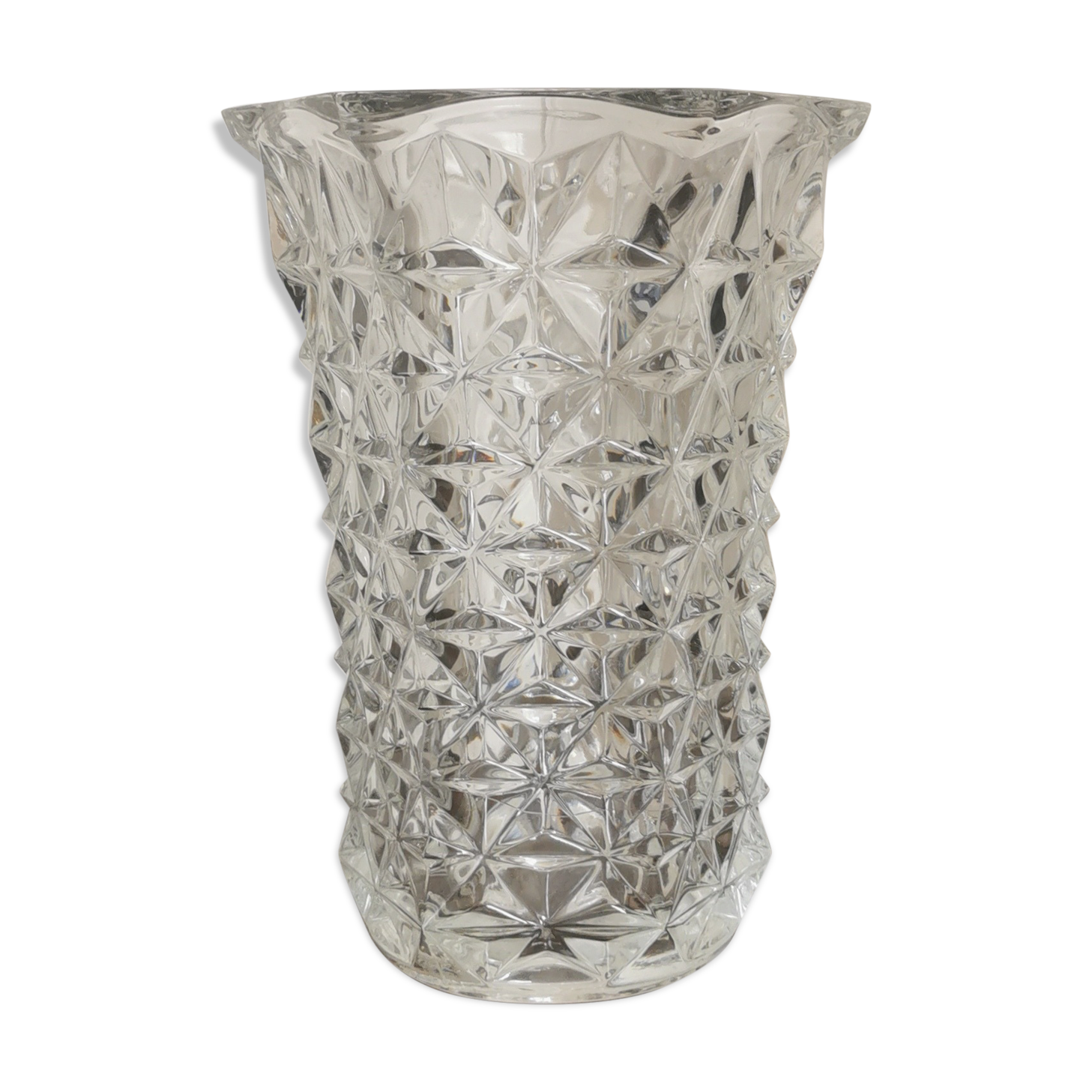 Chiseled glass vase pattern radiance