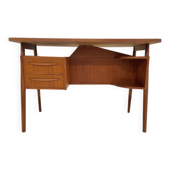 Petite Teak Desk By Gunnar Nielsen For Tibergaarden.