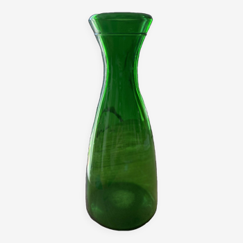 Vase en verre vert