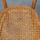 Joli ensemble de 2 chaises de bistrot vintage marron avec assises tressées