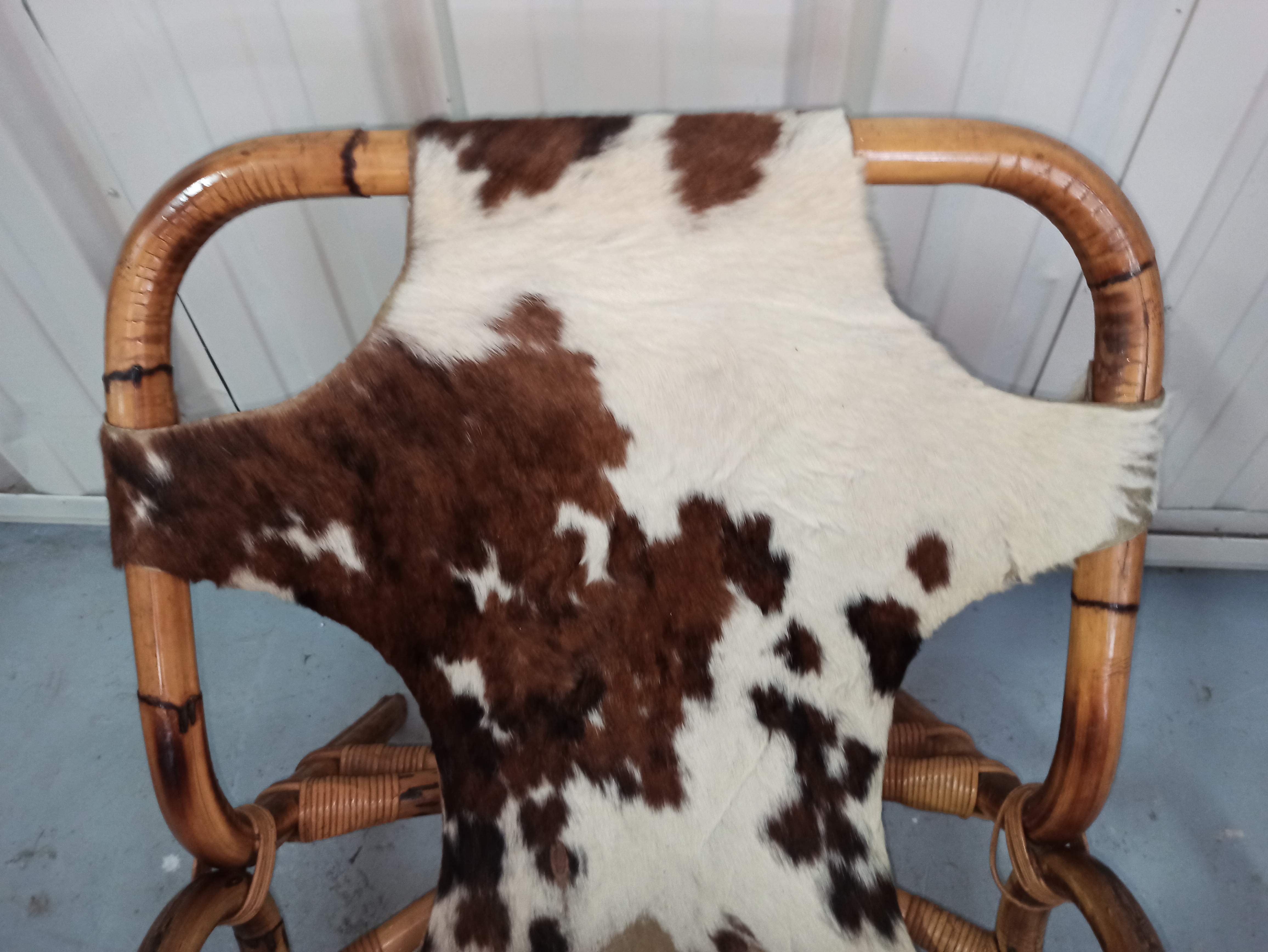 Pair of armchairs bamboo leather skin rohé noordwolde