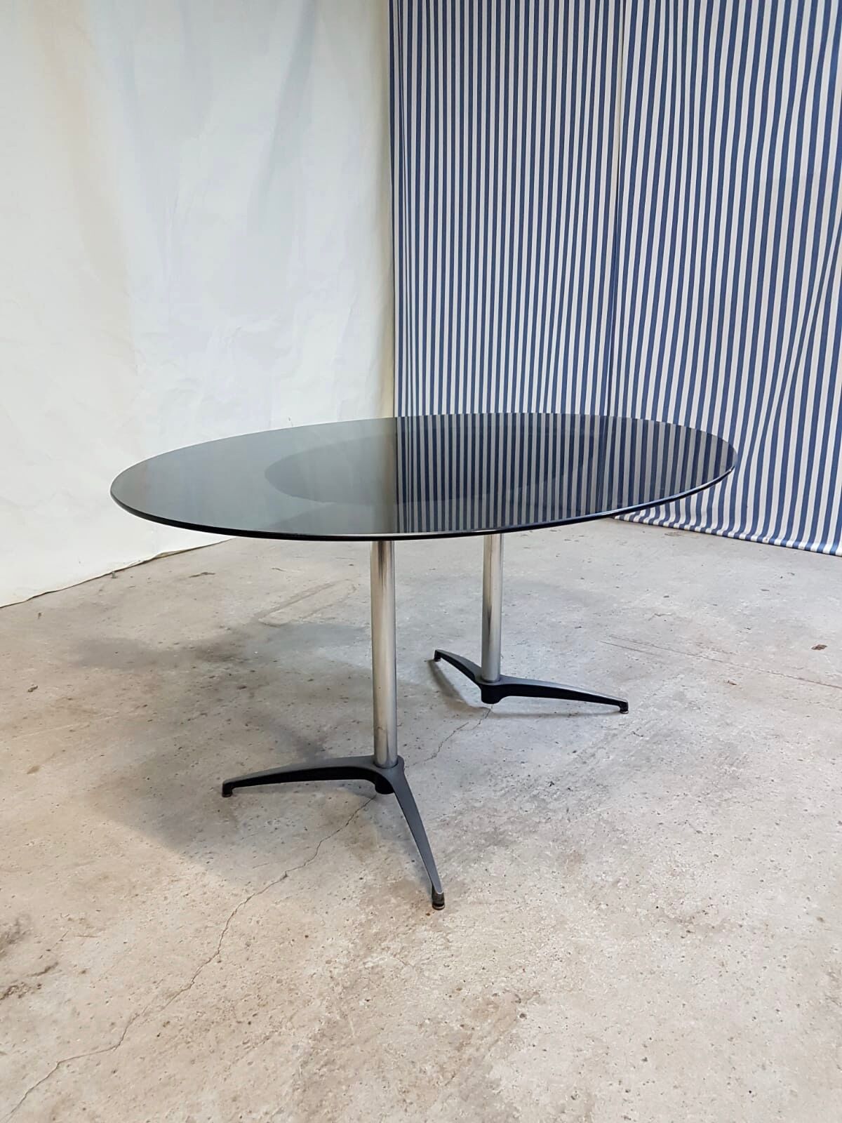 Vtg Mid Century 4 - 6 Seat Glass Aluminium Pedestal Dining Table Retro 60s 70s