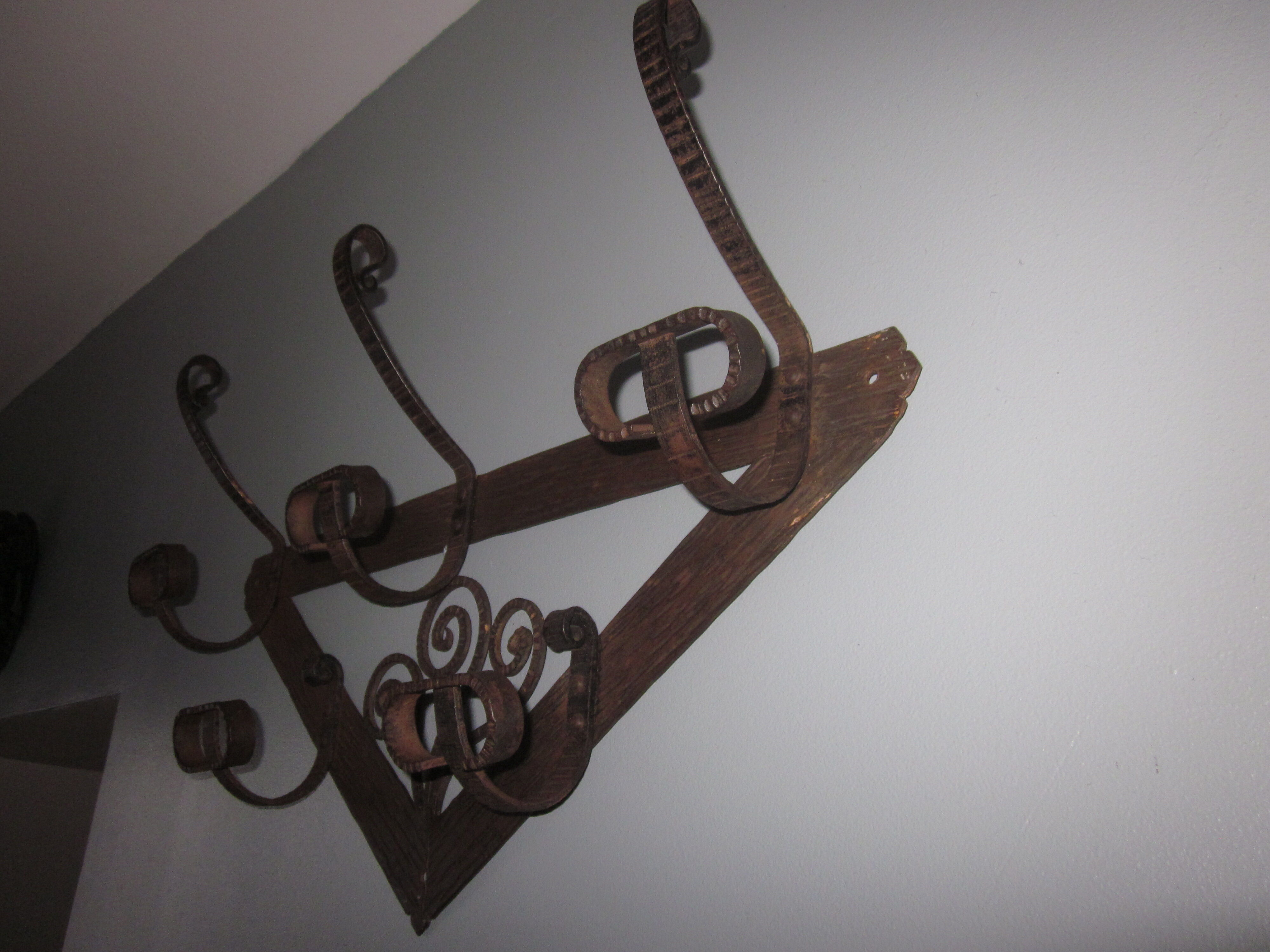 Porte manteau mural art deco