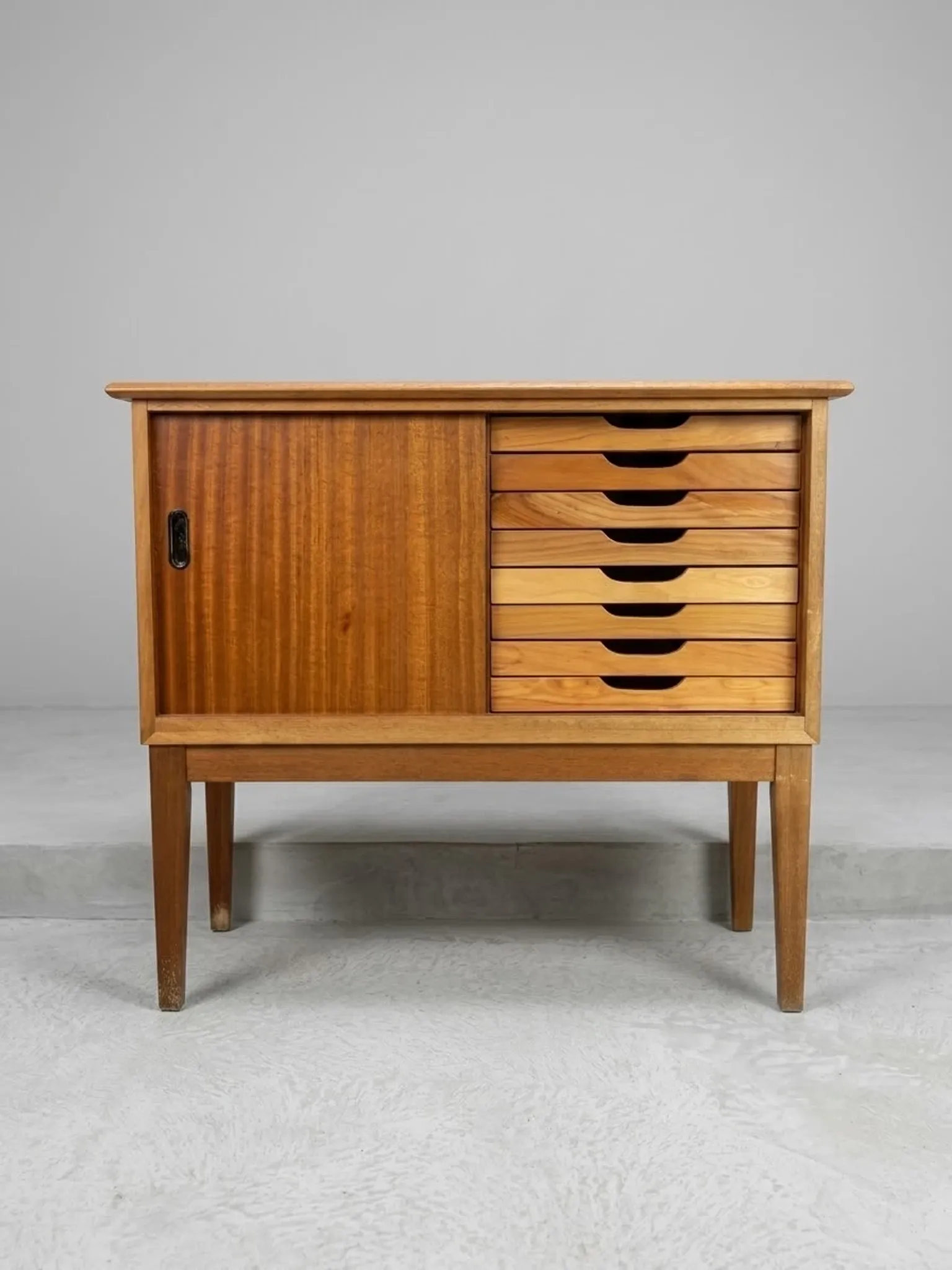 Scandinavian Buffet 1960 Vintage Sliding Doors