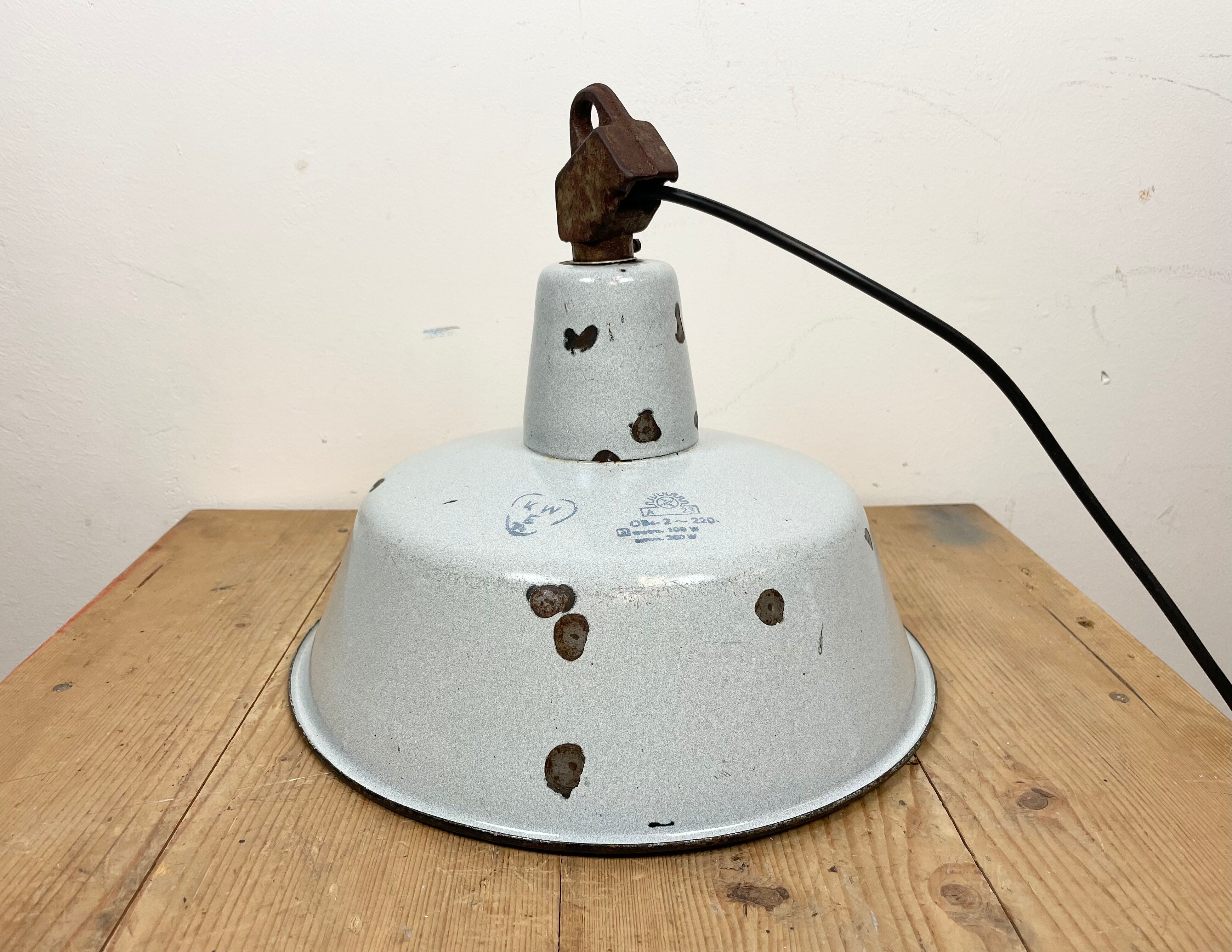 Industrial Grey Enamel Factory Lamp with Cast Iron Top, 1960s