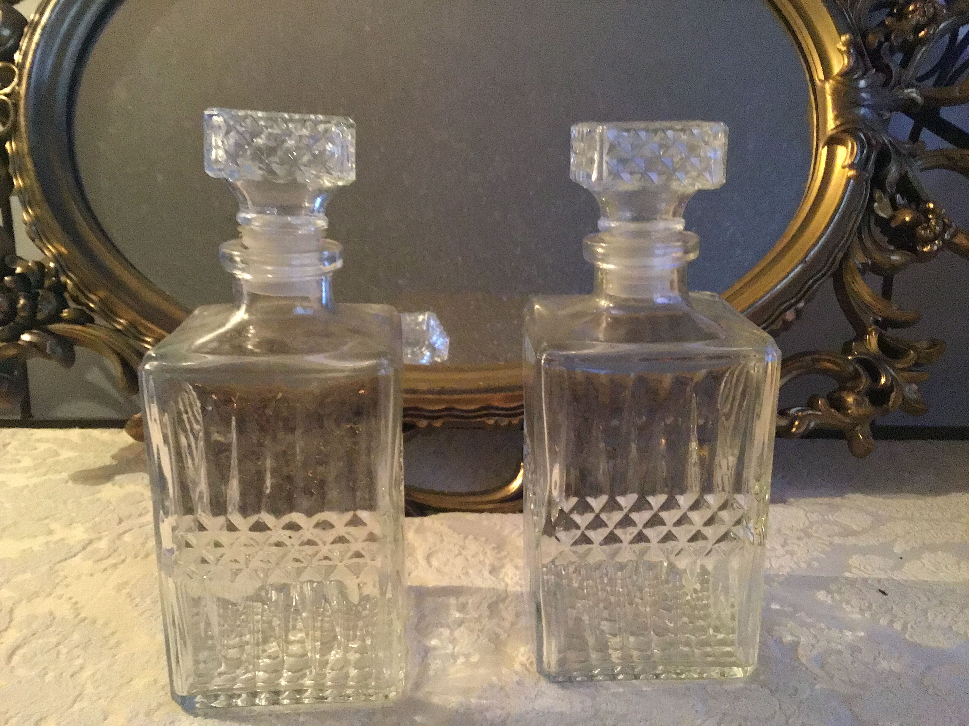 Whisky cellar pair of glass and crystal decanters