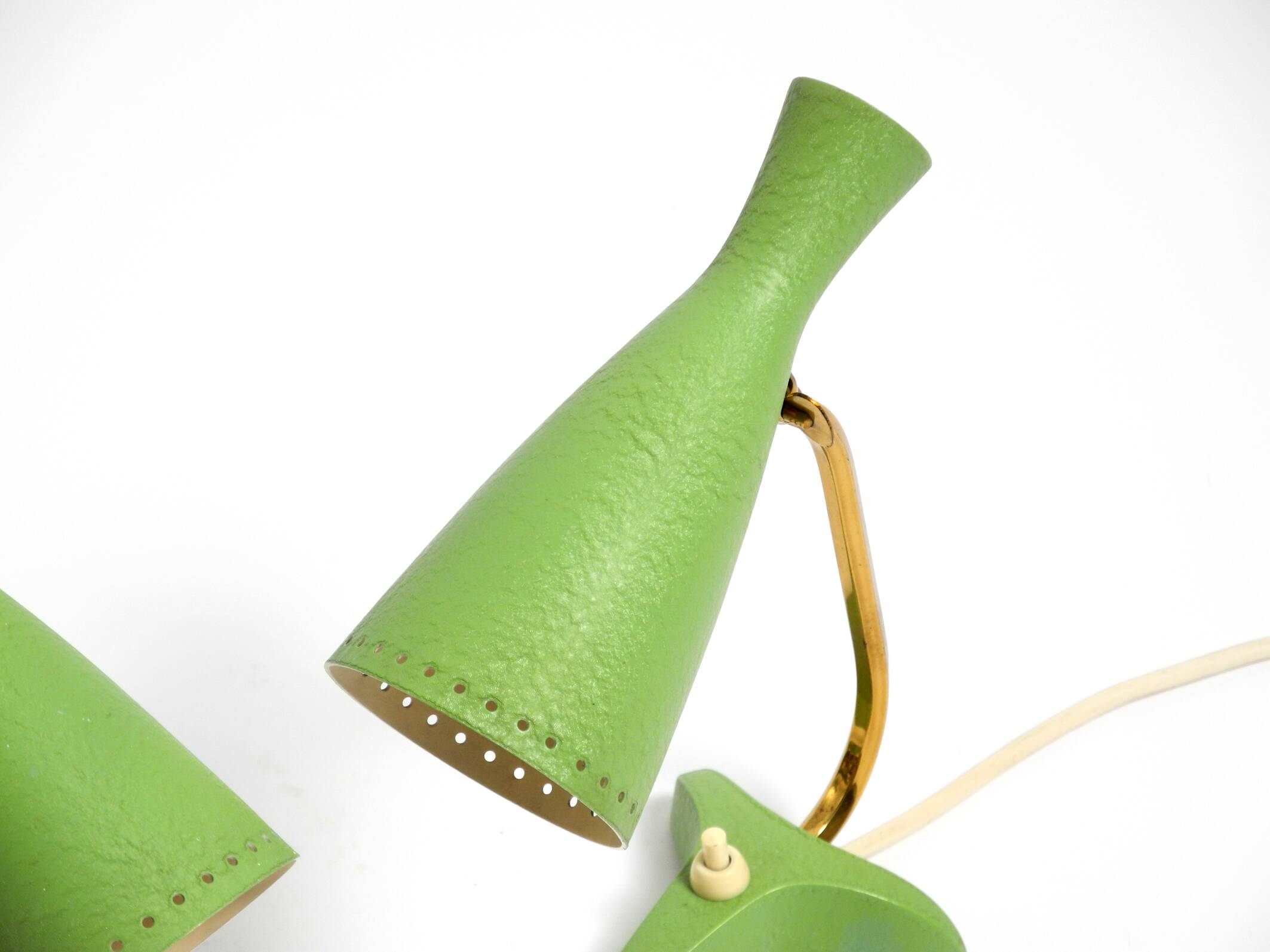 Pair of beautiful green Mid Century Modern Diabolo crow's foot table lamps