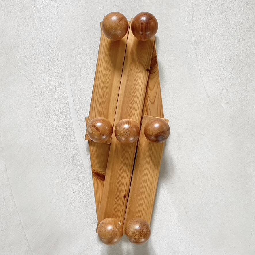 Porte-manteau mural vintage 70