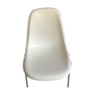 Fiberglass Dss Chair by Charles and Ray Eames