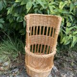 Small wicker bread basket