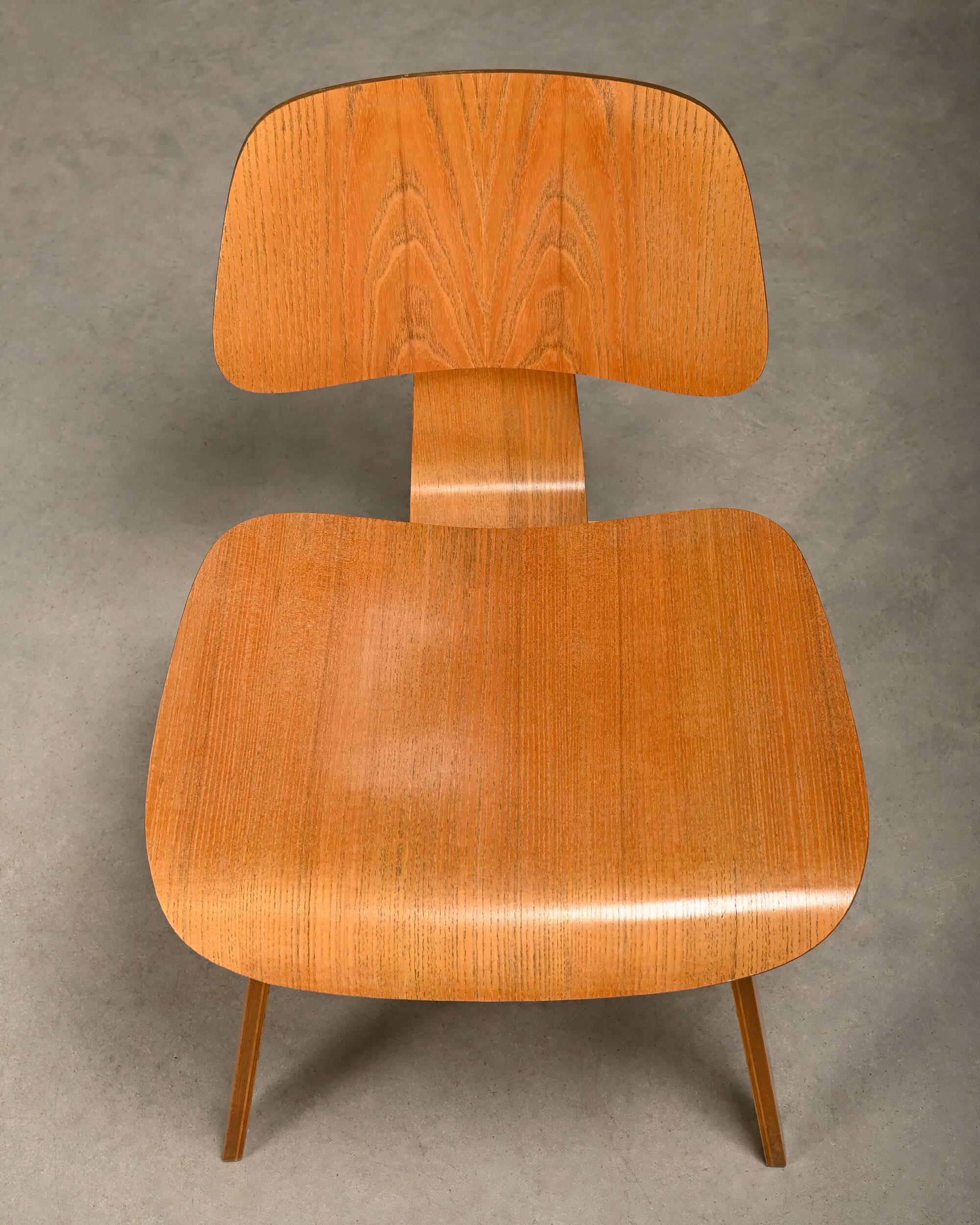 Charles and Ray Eames Early DCW Ash Plywood Dining Chairs for Herman Miller