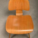 Charles and Ray Eames Early DCW Ash Plywood Dining Chairs for Herman Miller