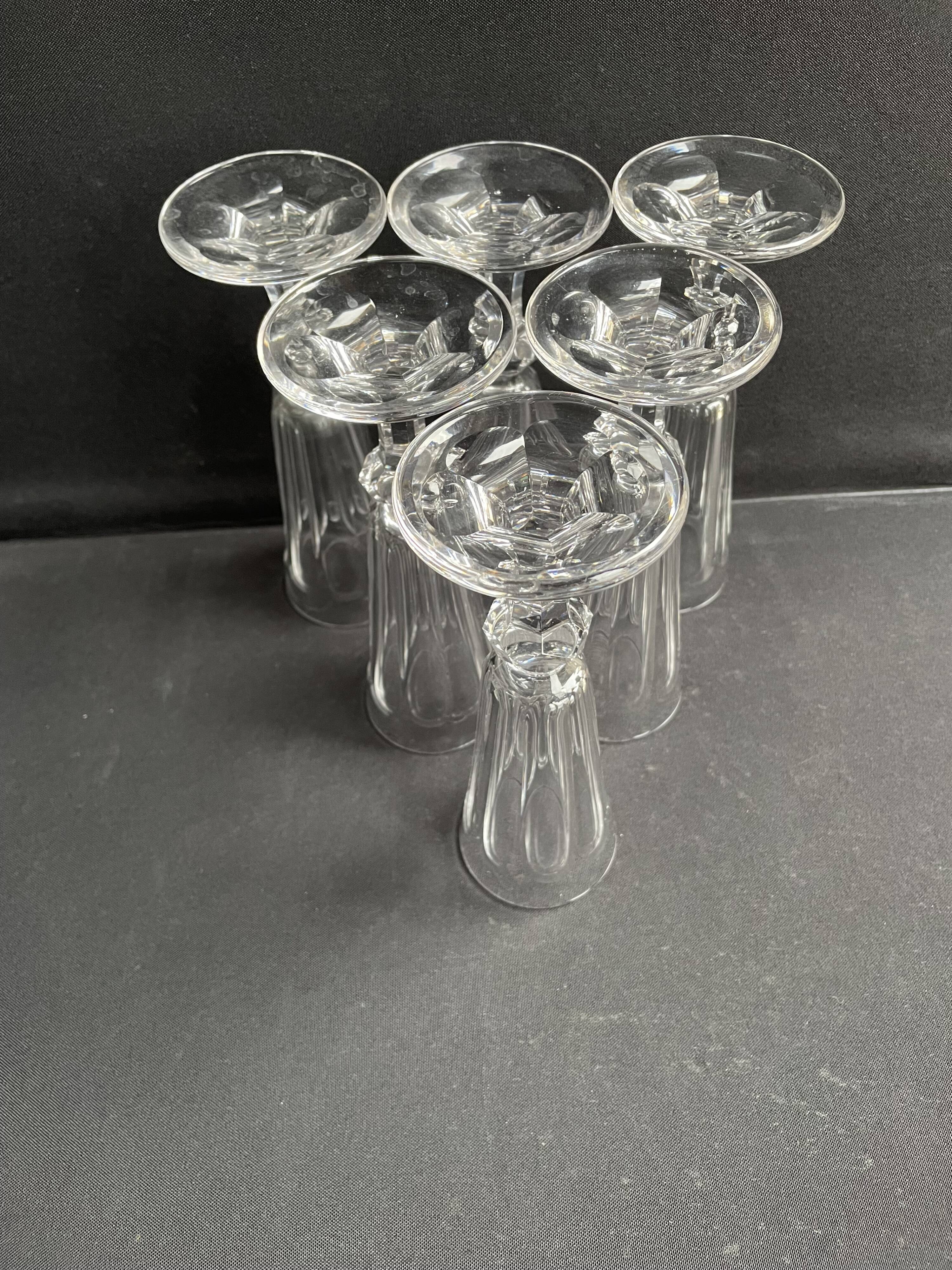 6 Baccarat/Saint Louis champagne flutes - 19th century