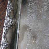 Rectangular metal serving tray with two handles Raisins