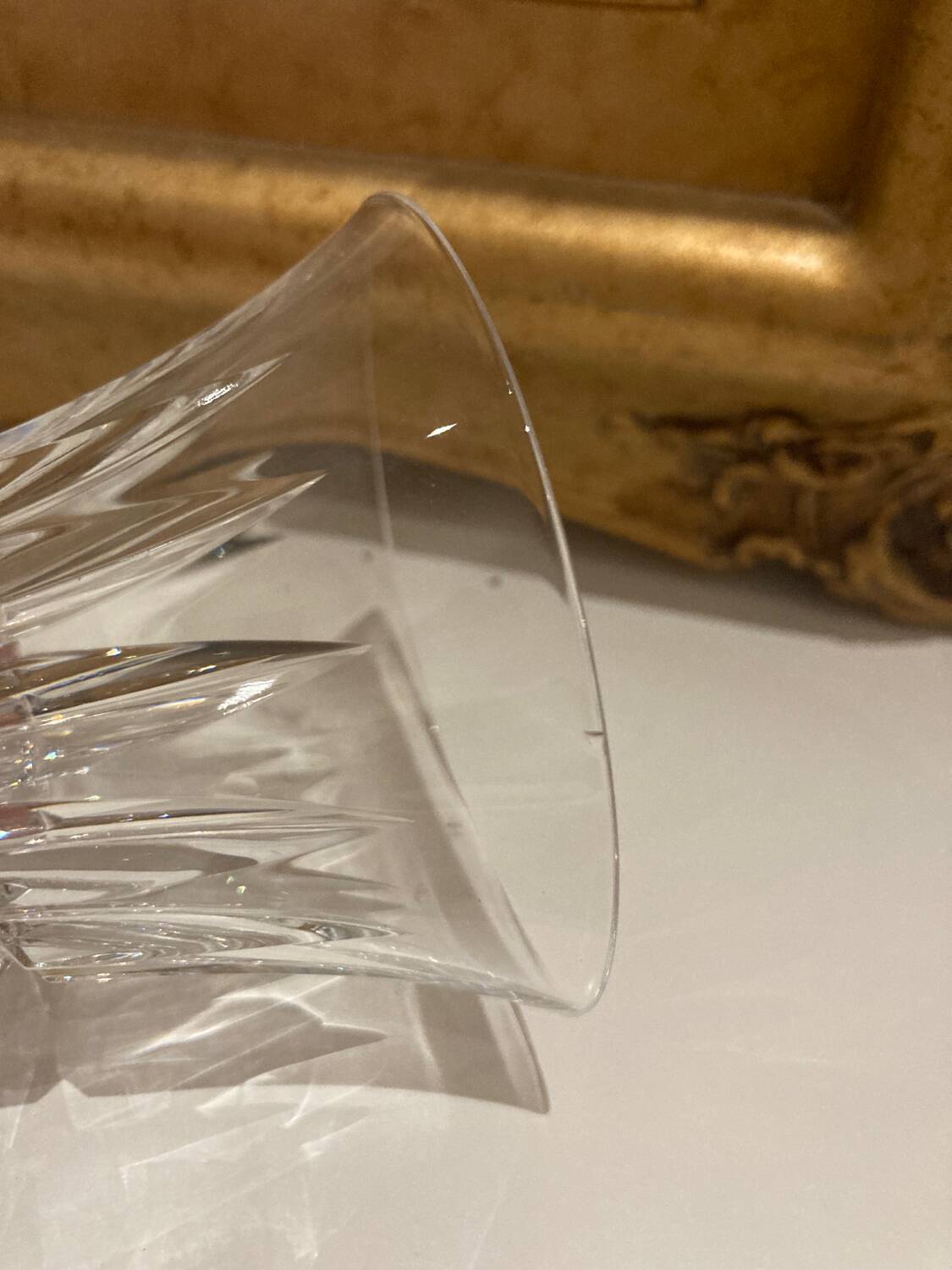 4 Villeroy & Boch crystal stemmed glasses