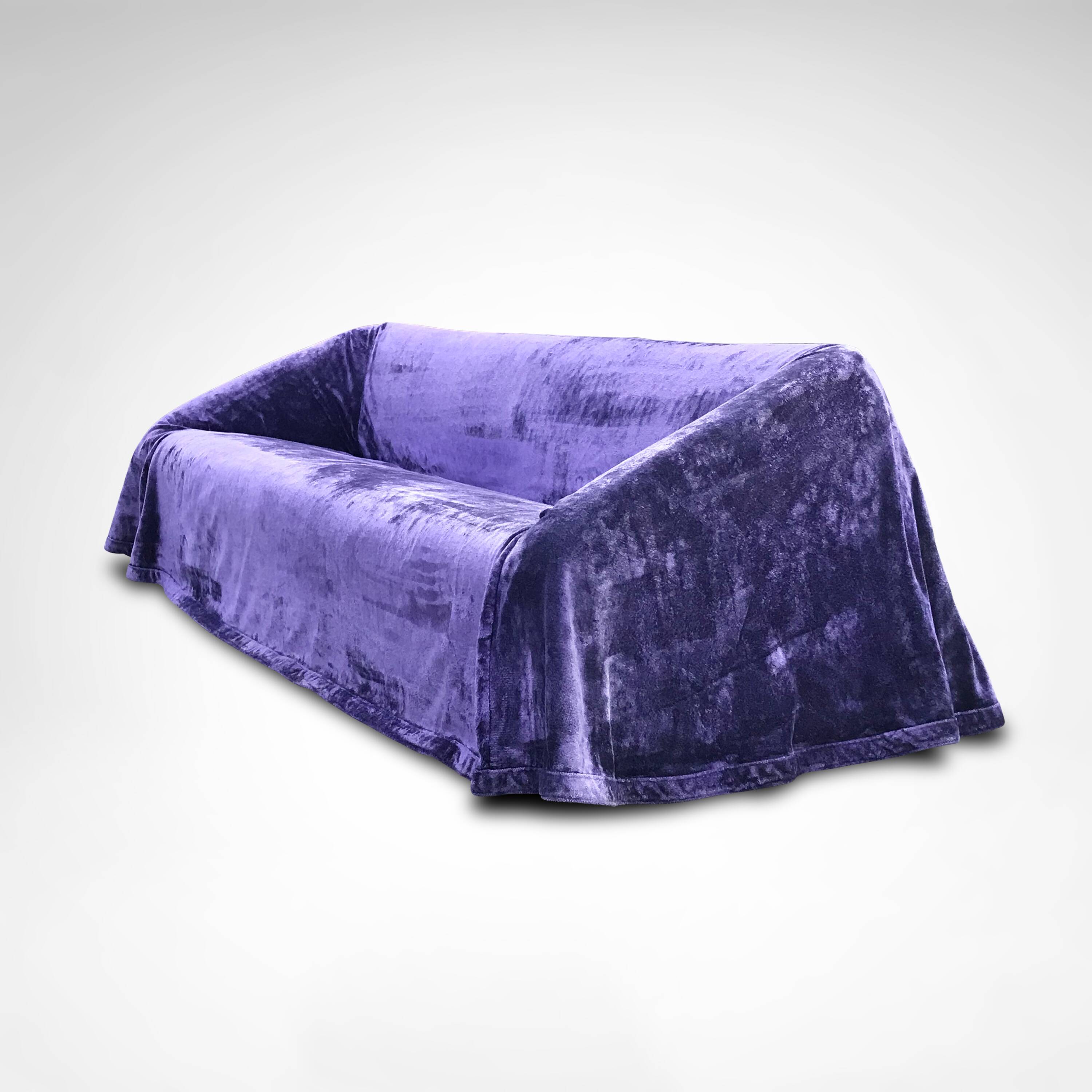Mantilla 225 sofa by Kazuhide Takahama for Simon Gavina 1970s