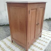 Small oak buffet Parisian style