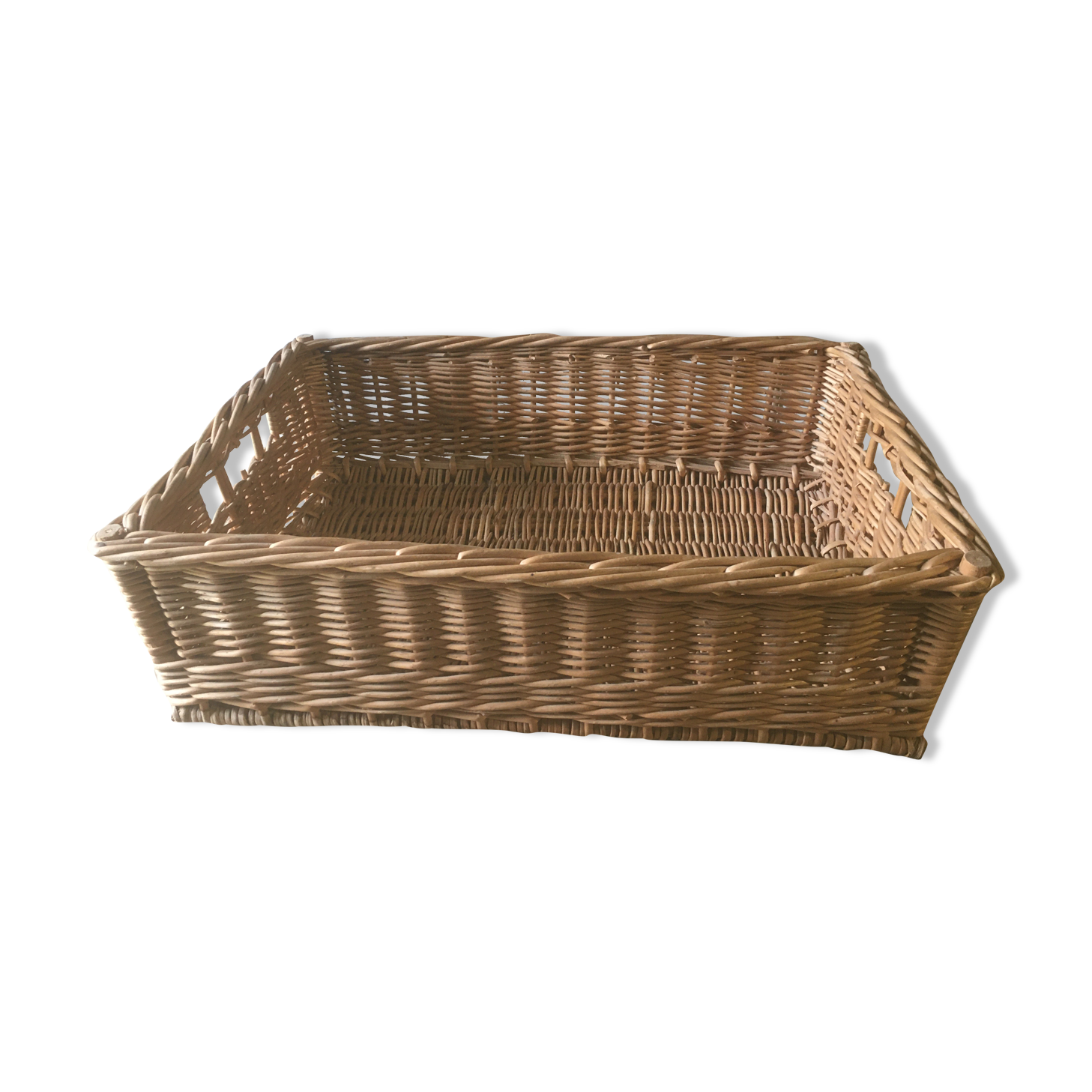 Wicker baker's basket
