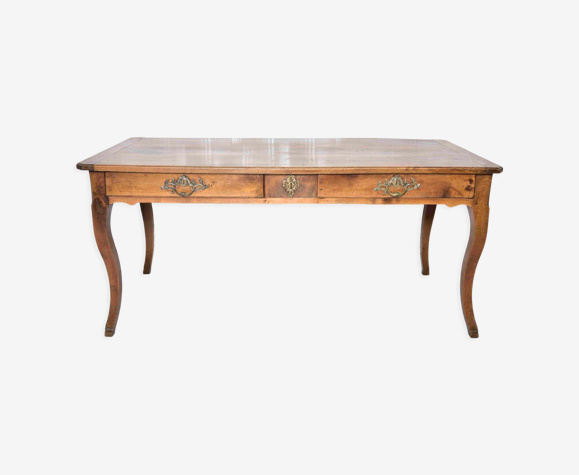 Table en noyer