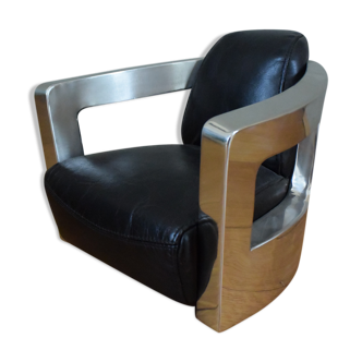 American armchair model in metal and leather