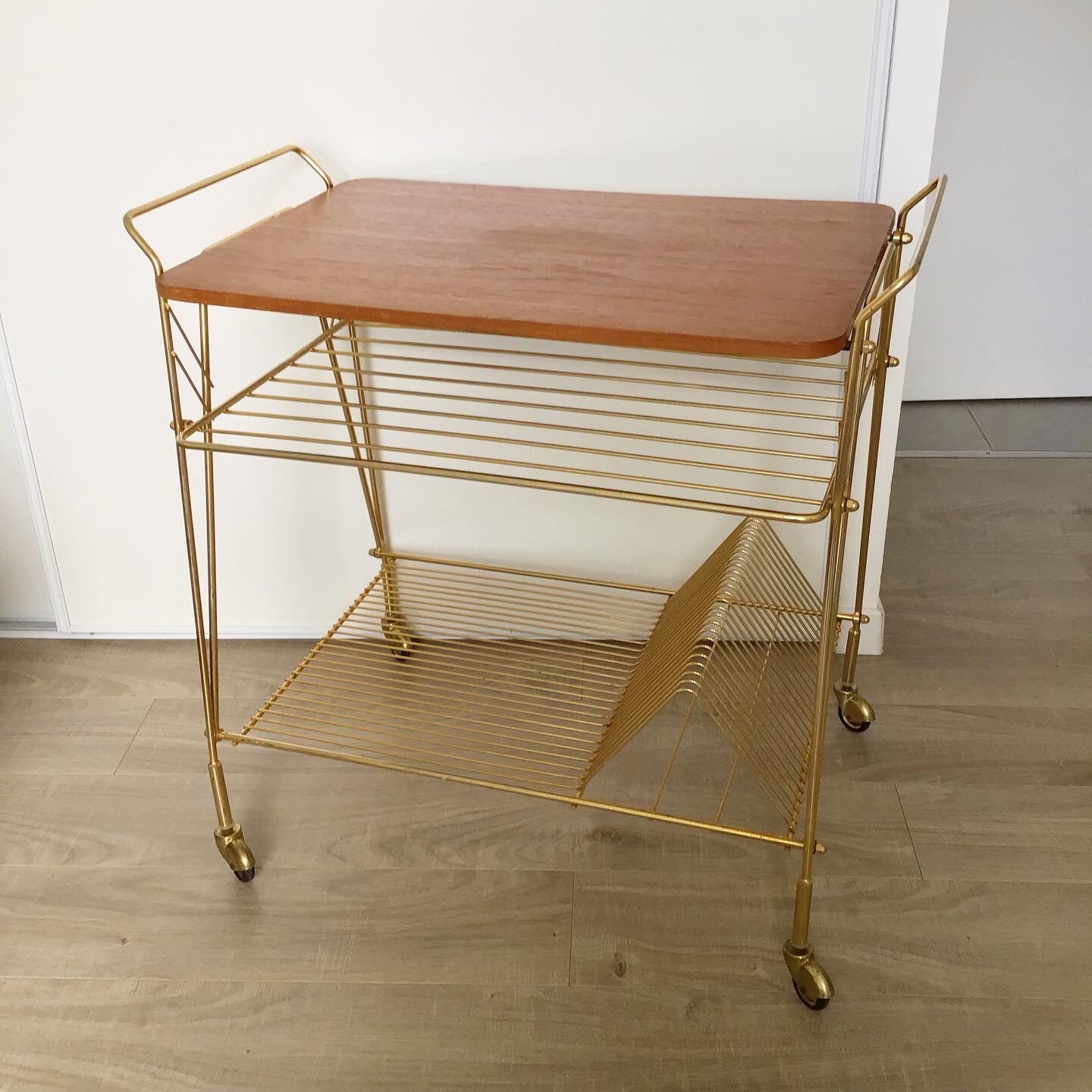 Vintage vinyl service