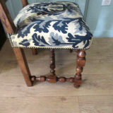 Series of 6 Louis XIII style chairs, in walnut