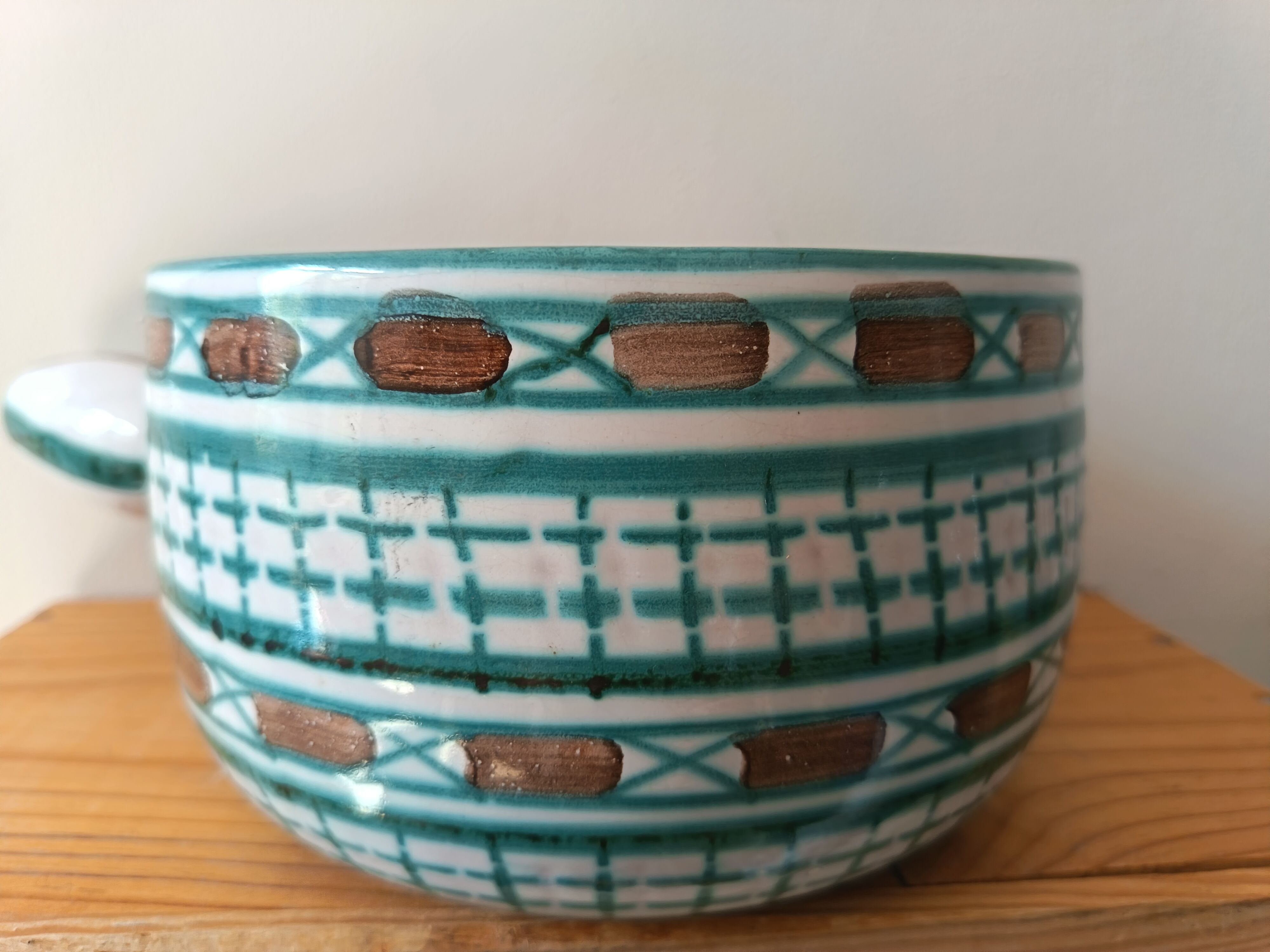 Ceramic pan by Robert Picaut in Vallauris