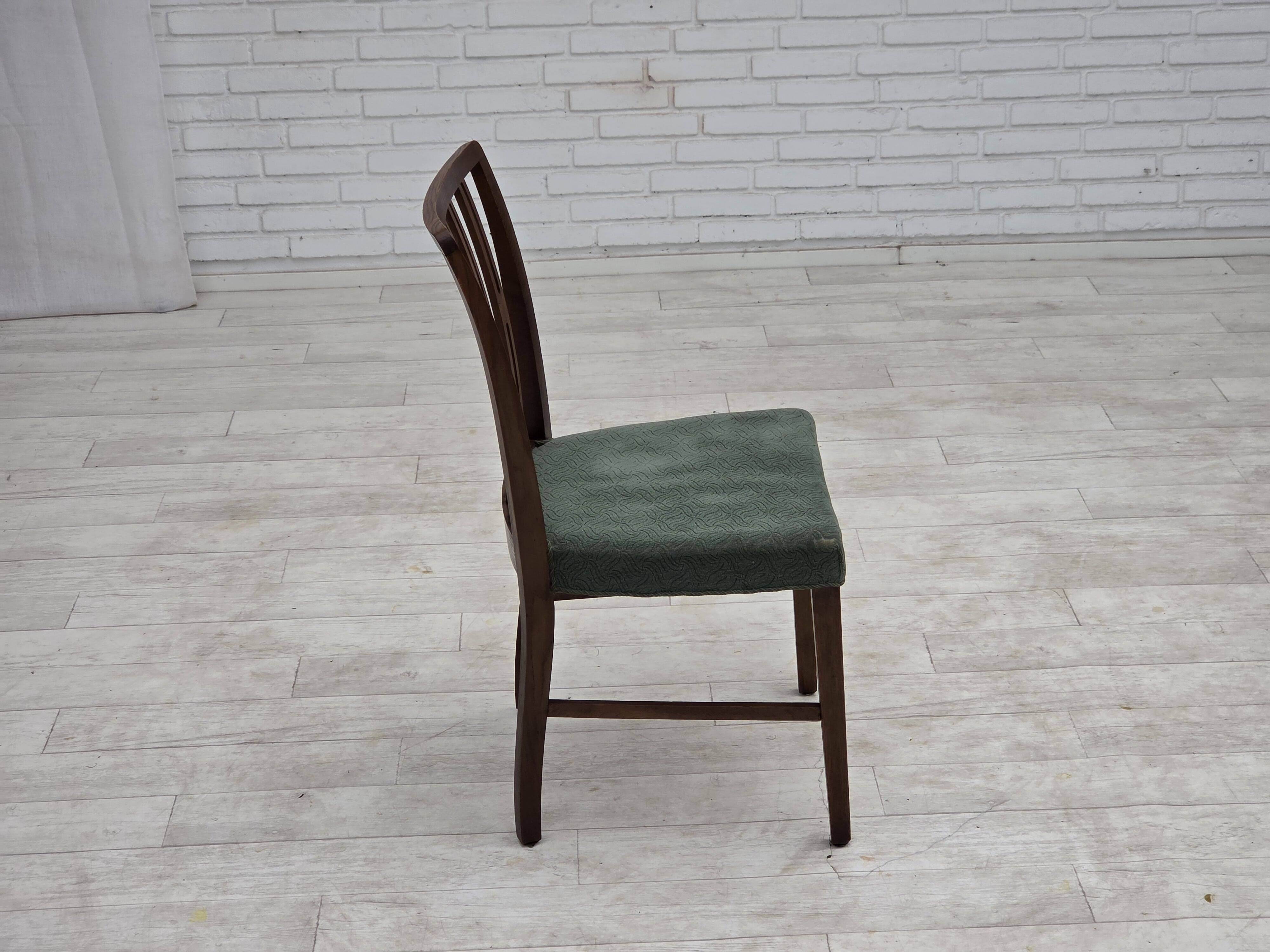 1960s, set of 6 Danish dining chairs, furniture wool, oak wood.