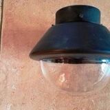 2 Wall lights