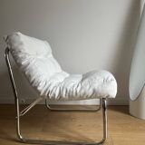 Fauteuil chauffeuse en simili blanc par Christian Koban pour DOM édition
