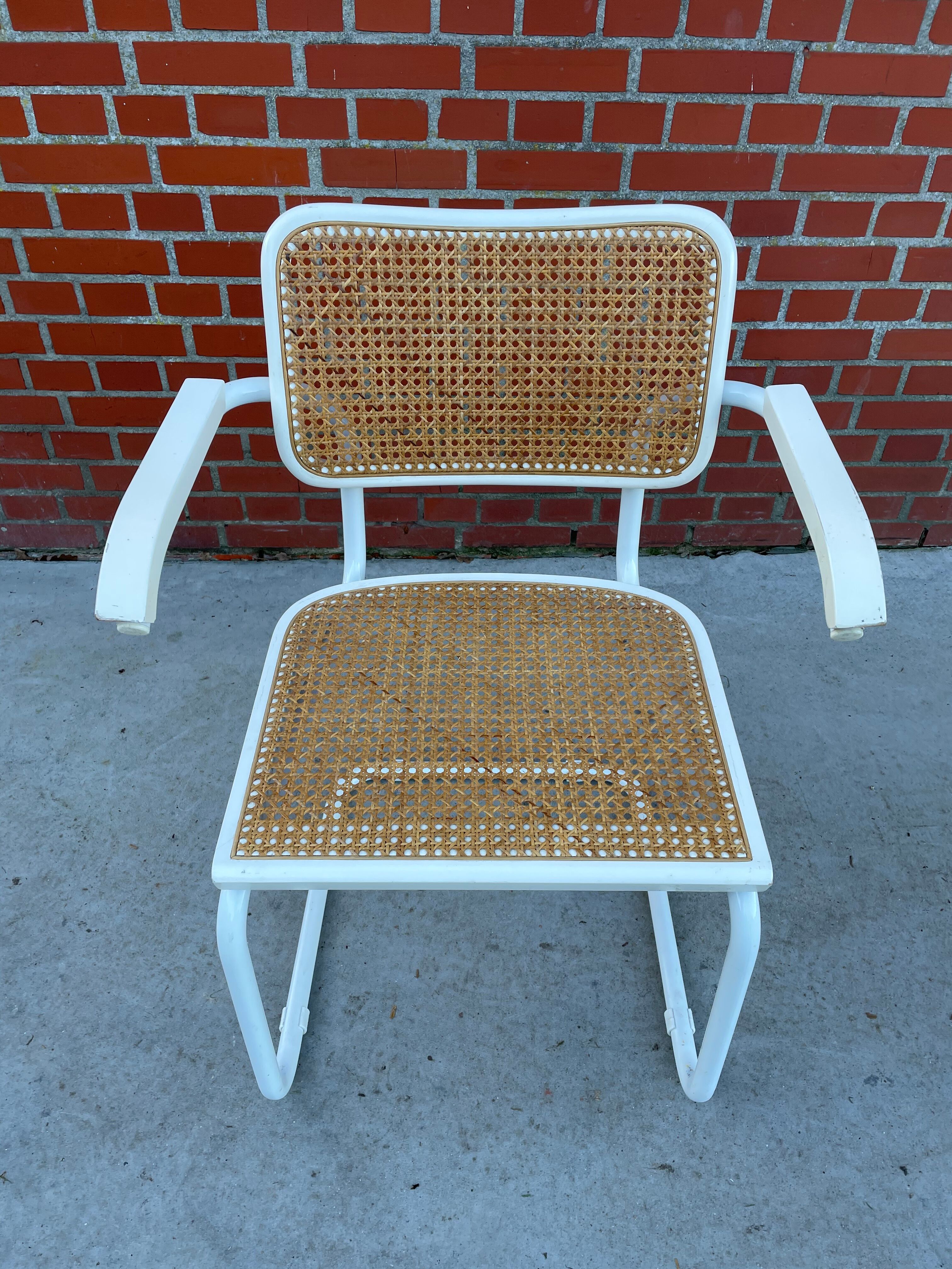 Cesca Chair model with armrest in white