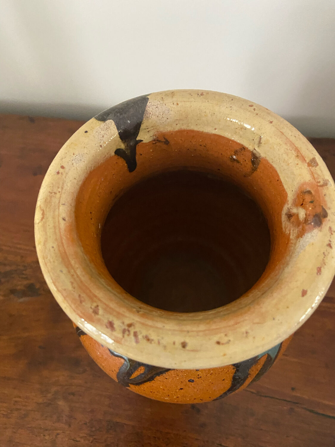Glazed clay vase