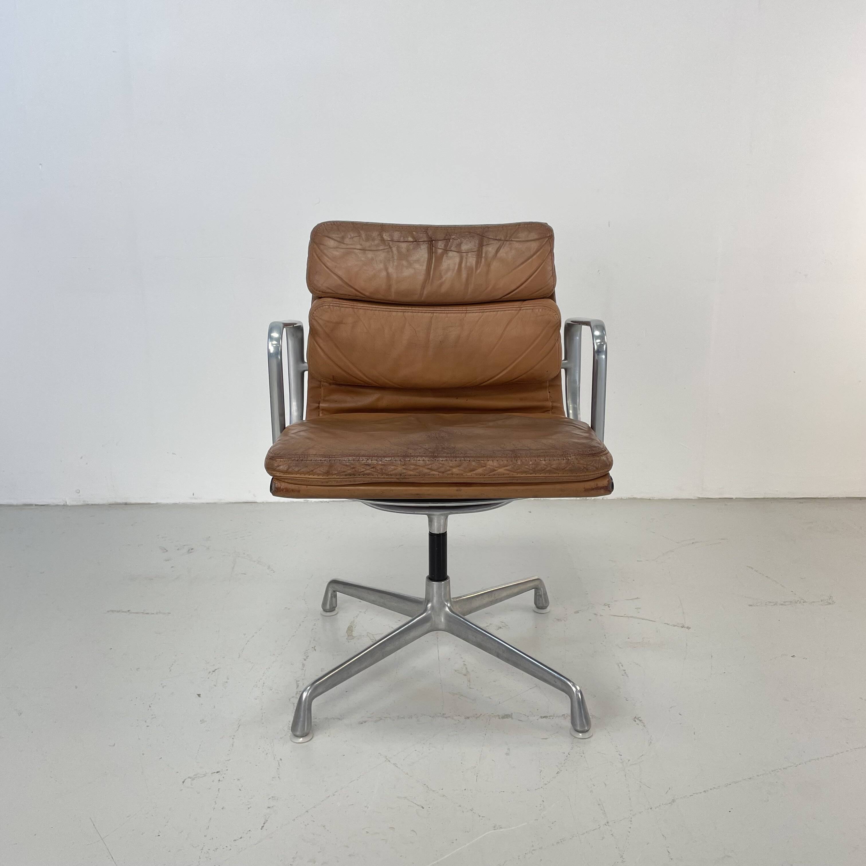 Eames Herman Miller tan / camel leather Soft Pad Group chair