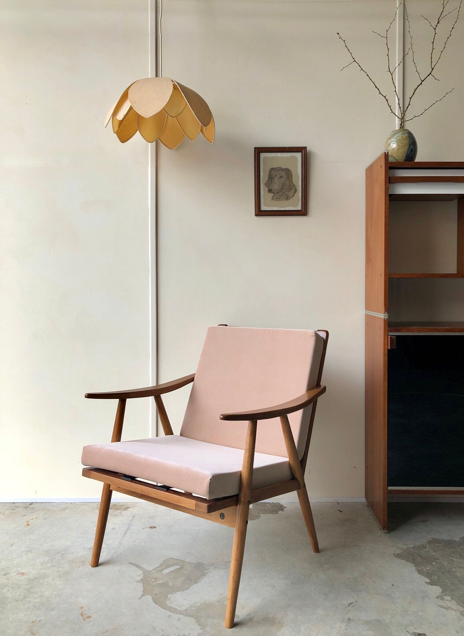 Armchair boomerang ton