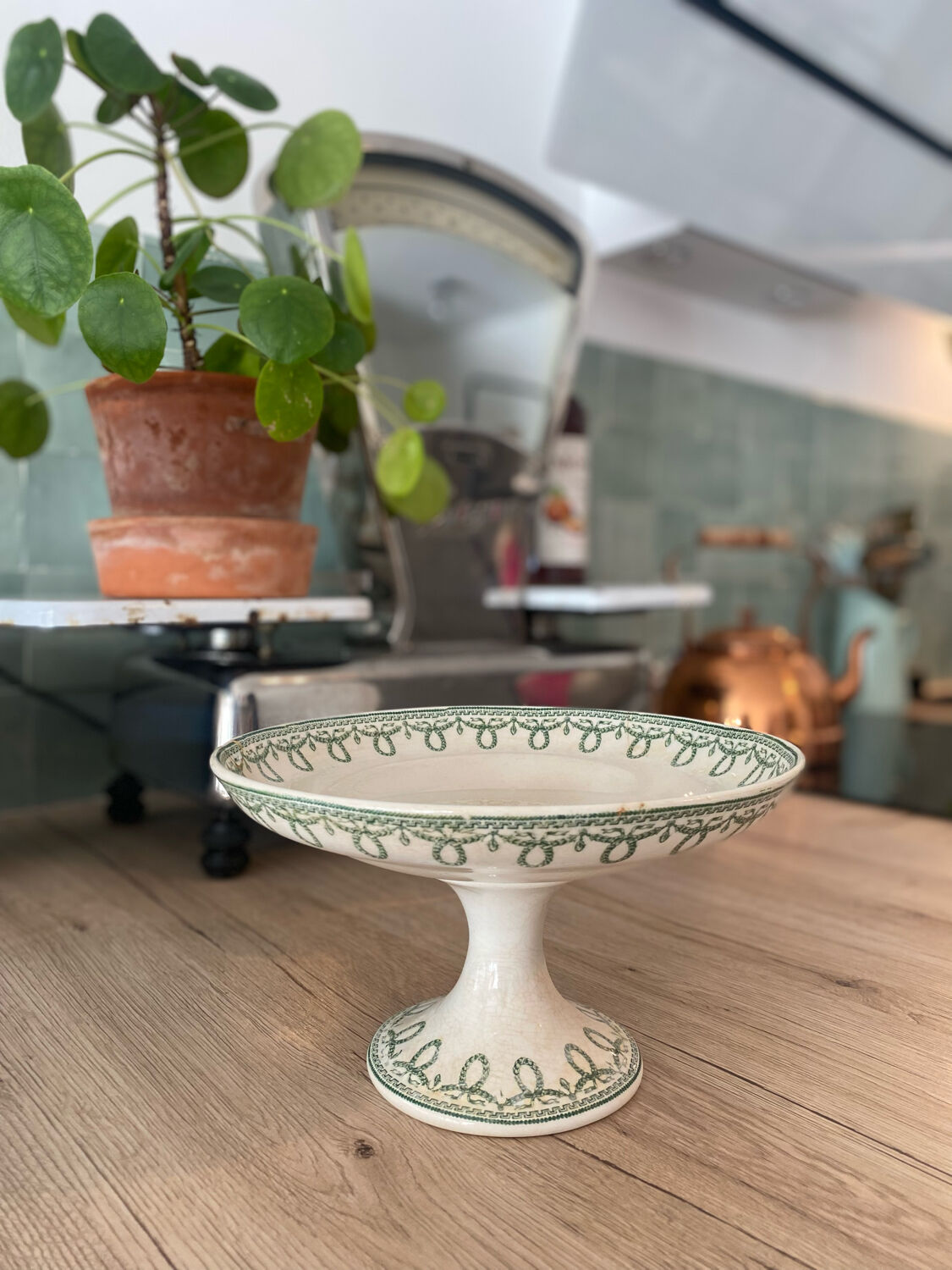 Compotier Belgian faience brand Boch brothers Keramis La Louvière model Bonaparte antique style green fruit cut