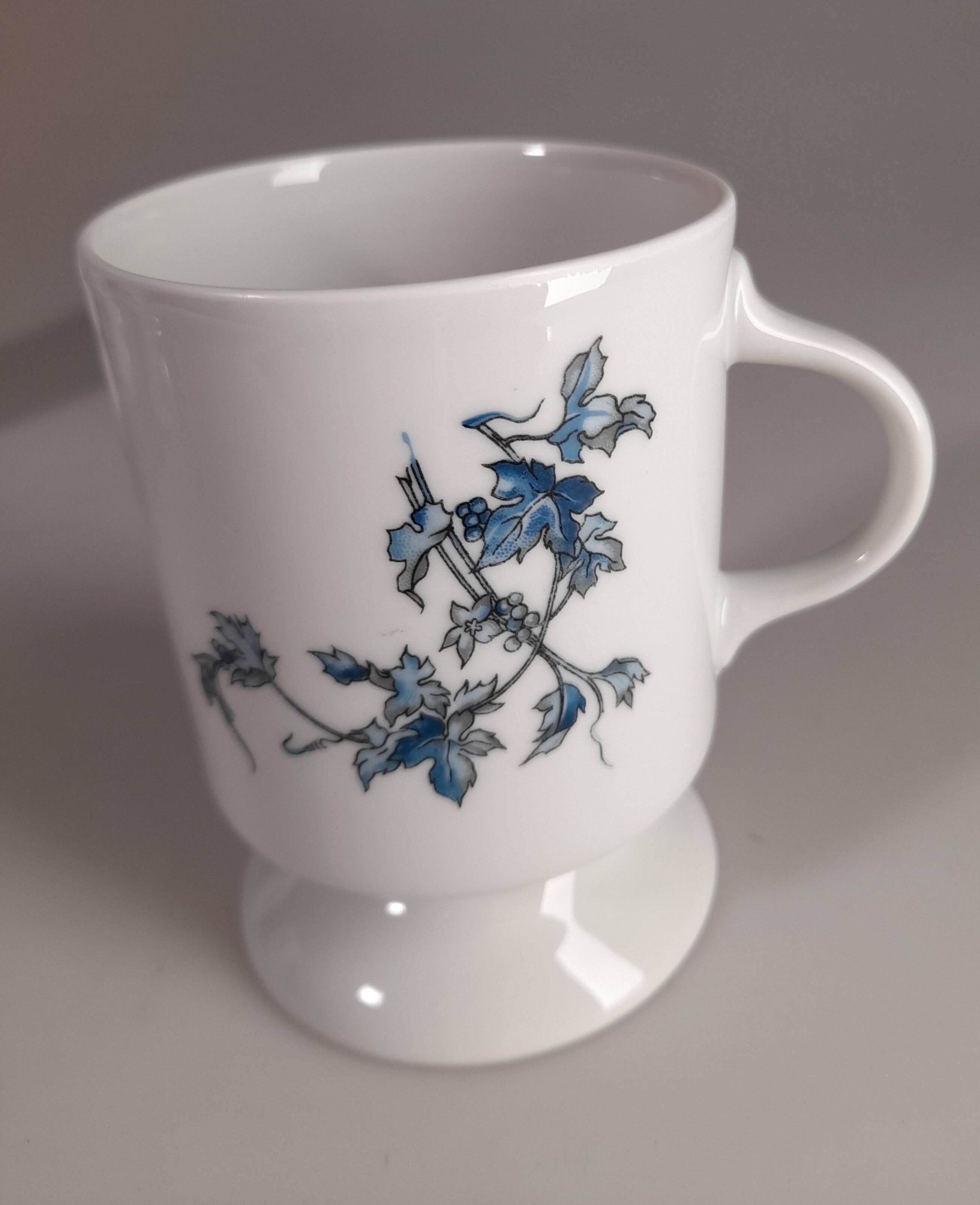 Set of 4 blue flower mugs / cups in Limoges porcelain Castel