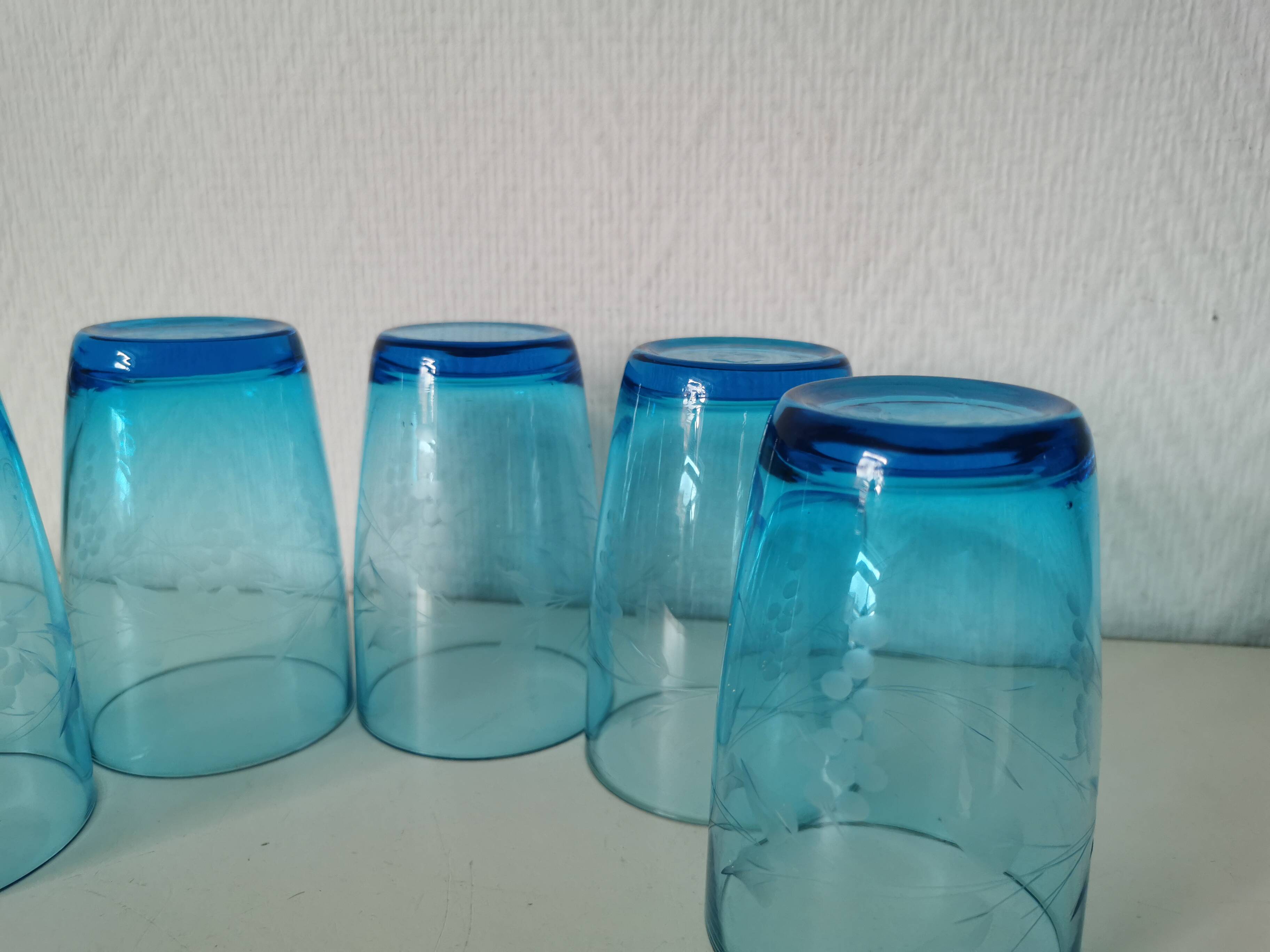 blue etched glass water/lemonade glass