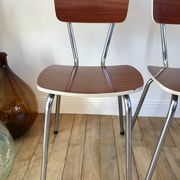 Trio of chairs in light brown formica and cream contour 70s